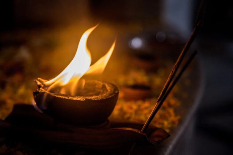 അമ്മ മരിച്ചന്ന്…