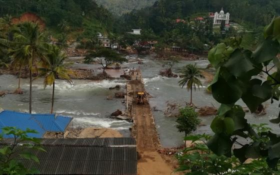 പ്രളയാനന്തരാനന്ദം